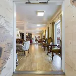 Nidaros Pilegrimsgard B&B 트론헤임