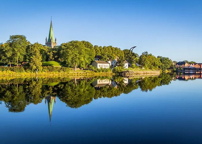 Oda ve Kahvaltı Nidaros Pilegrimsgard